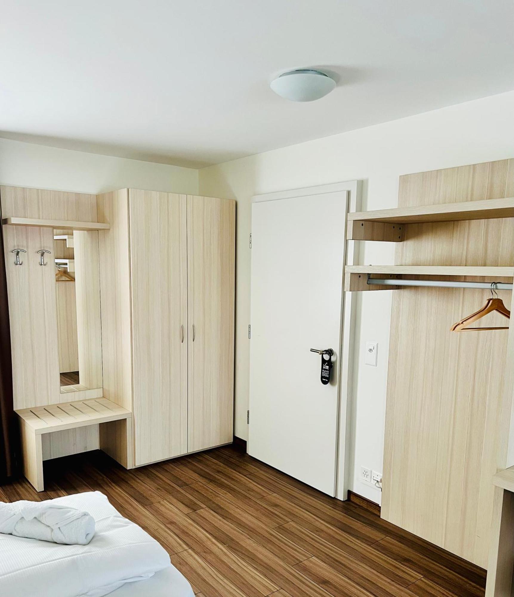 Hotel Domaine De La Sauge Cudrefin エクステリア 写真
